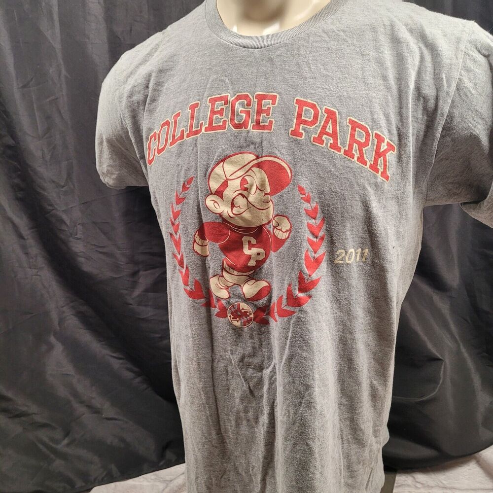 Logic Rapper Tee College Park Album Mens Large T-Shirt Bobby Boy Hip Hop Merch